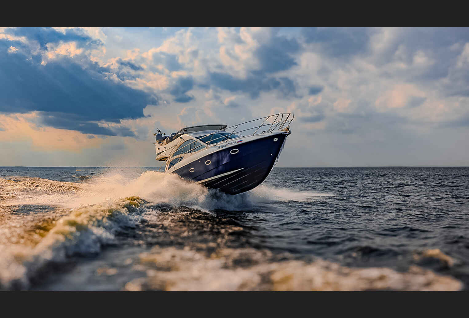 010 (1) Яхта Galeon 440