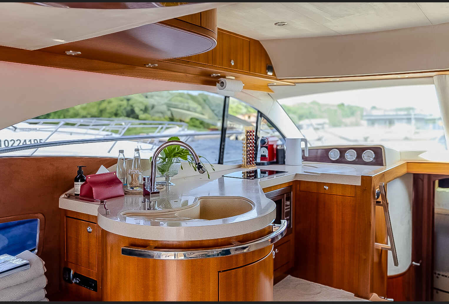 3L7A0392 (1) Яхта Galeon 440