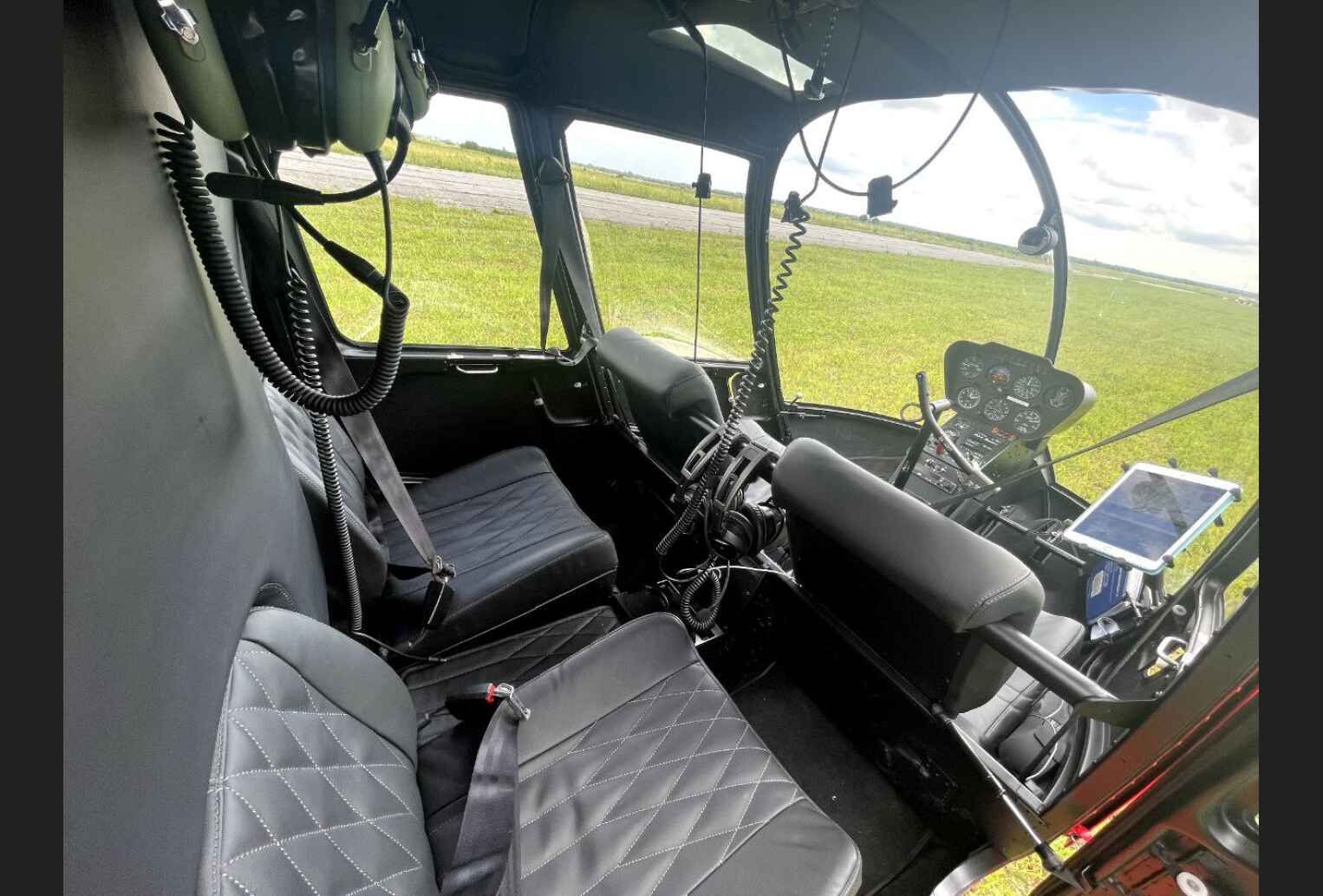 Robinson R44