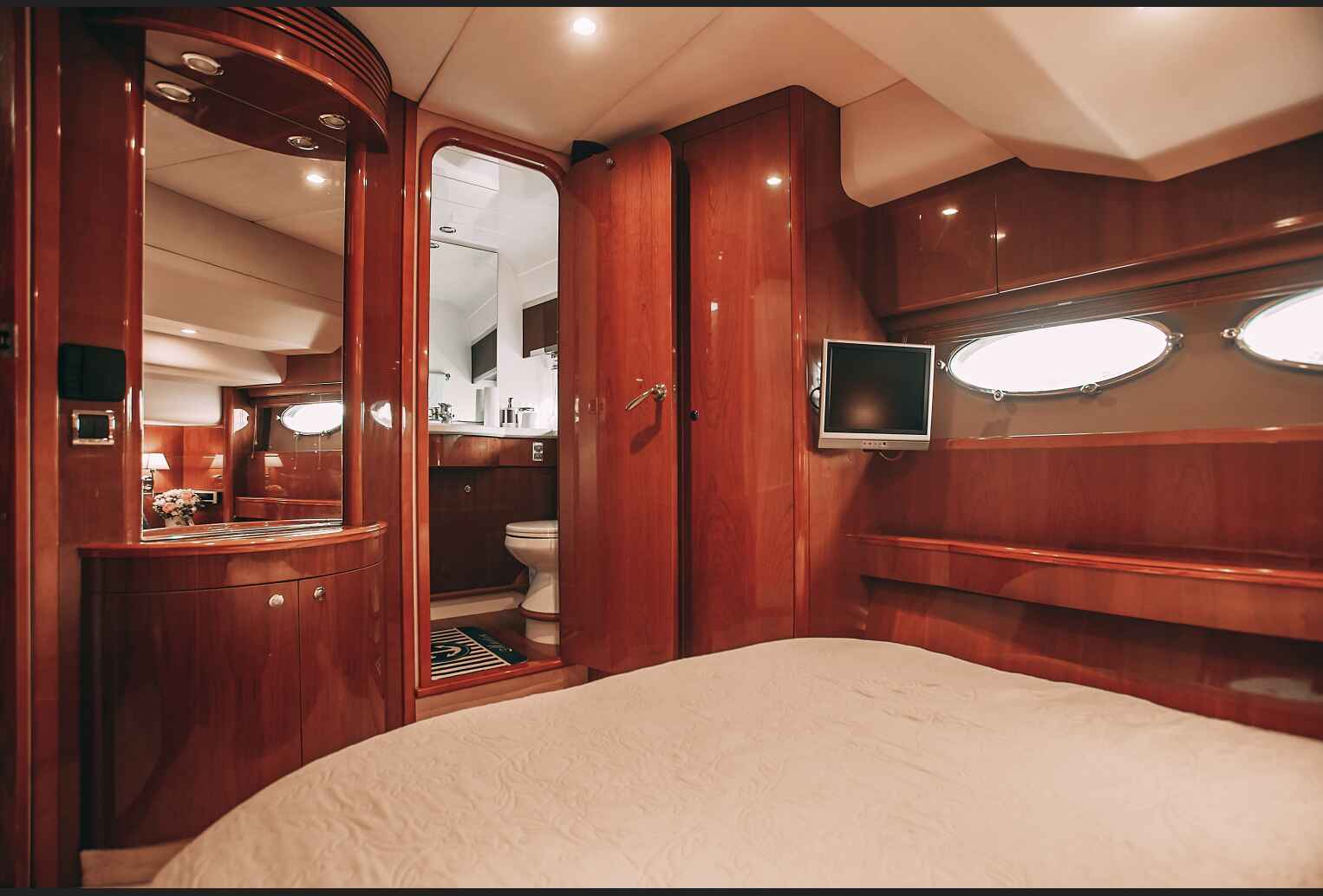 2B3A1627 Яхта Princess 57 Esperanza