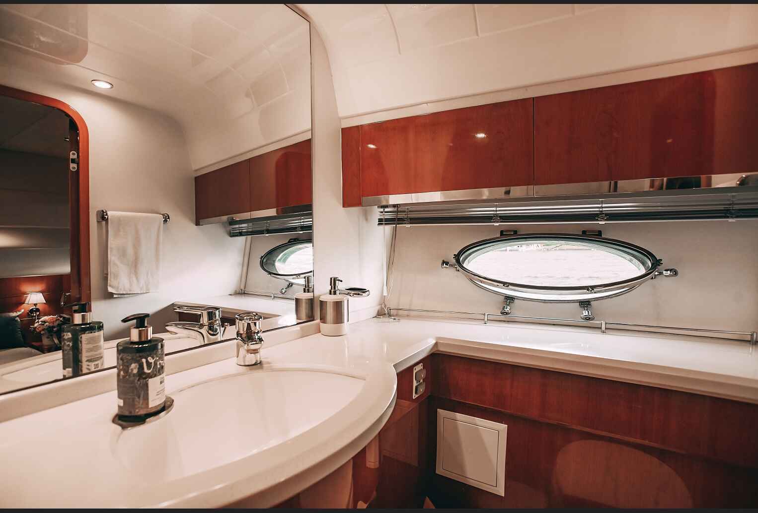 2B3A1665 Яхта Princess 57 Esperanza