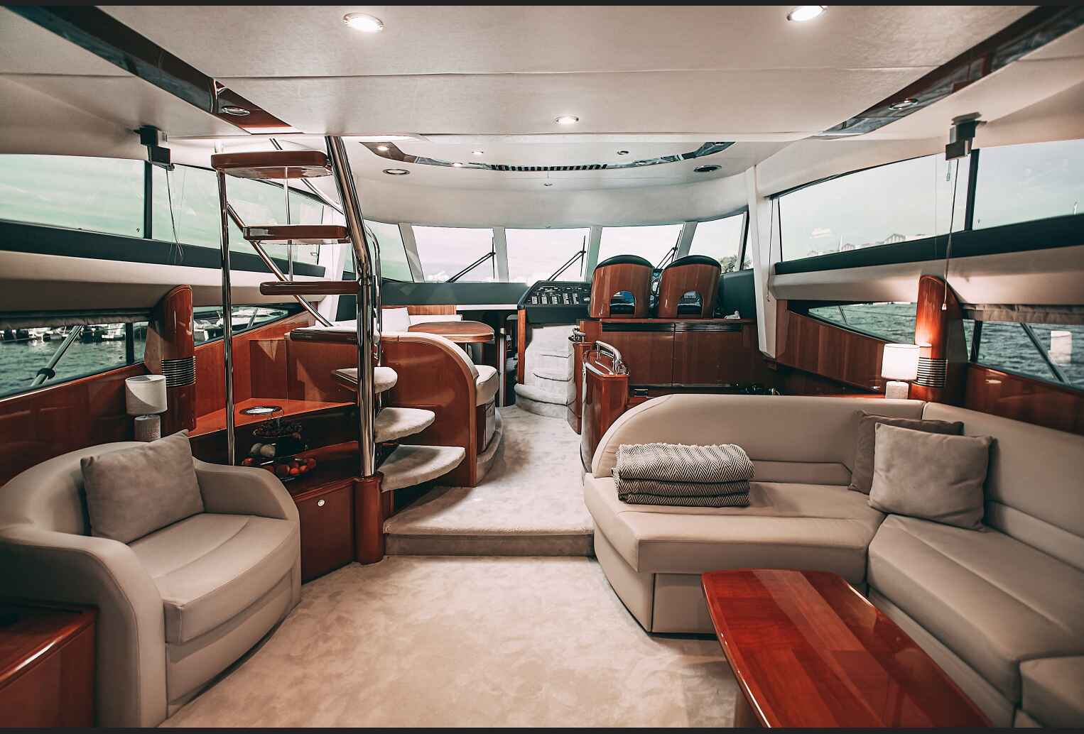 2B3A1888 Яхта Princess 57 Esperanza