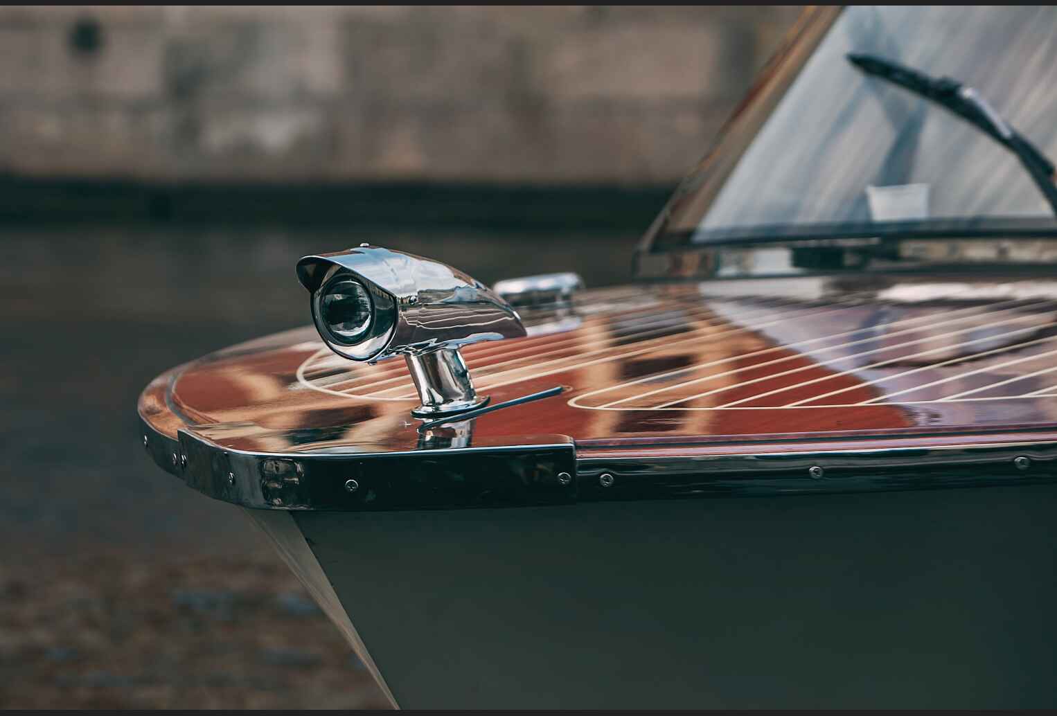 Катер Montferrand