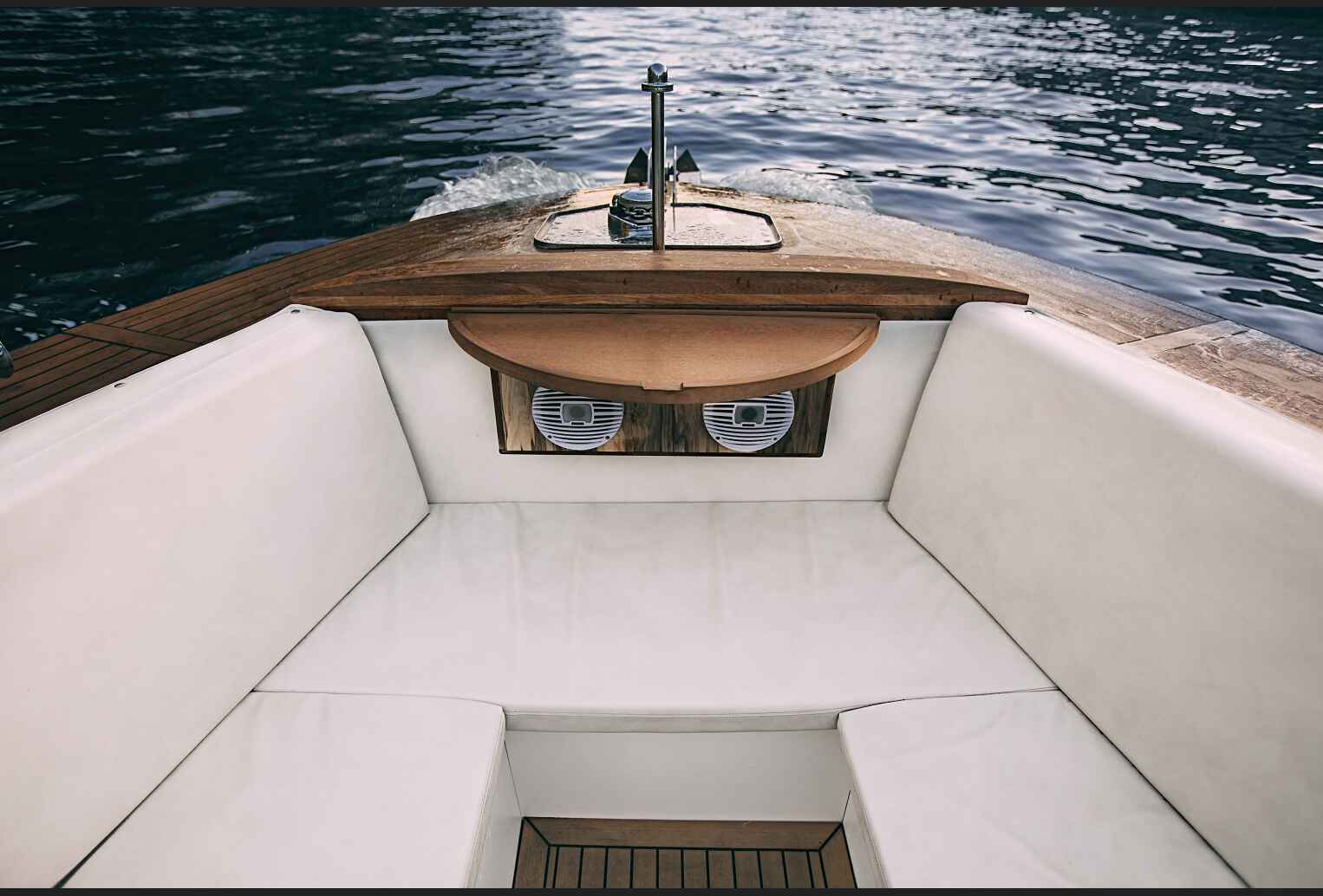 яхта ялта13 Яхта "Ялта"