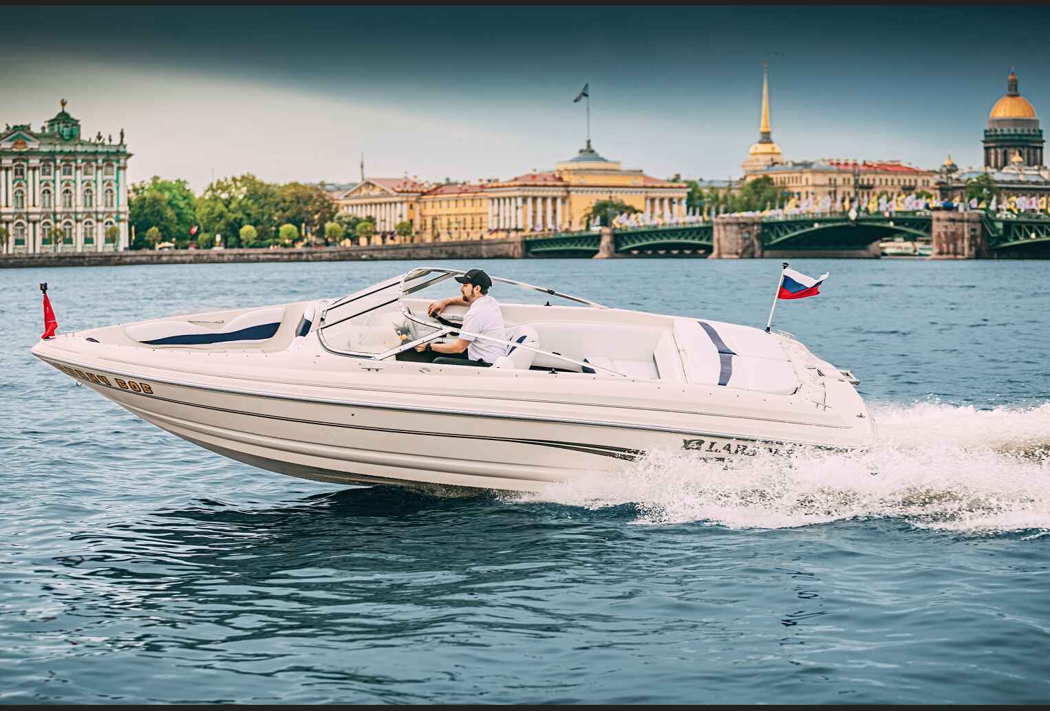 Аренда катера LARSON 210 от 5500р