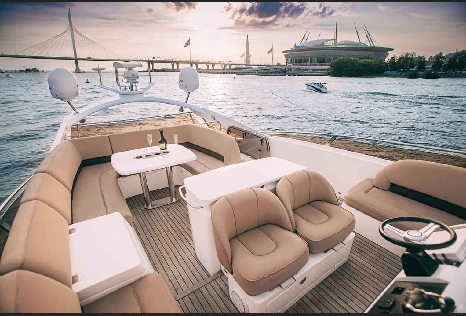 Аренда яхты Princess 58