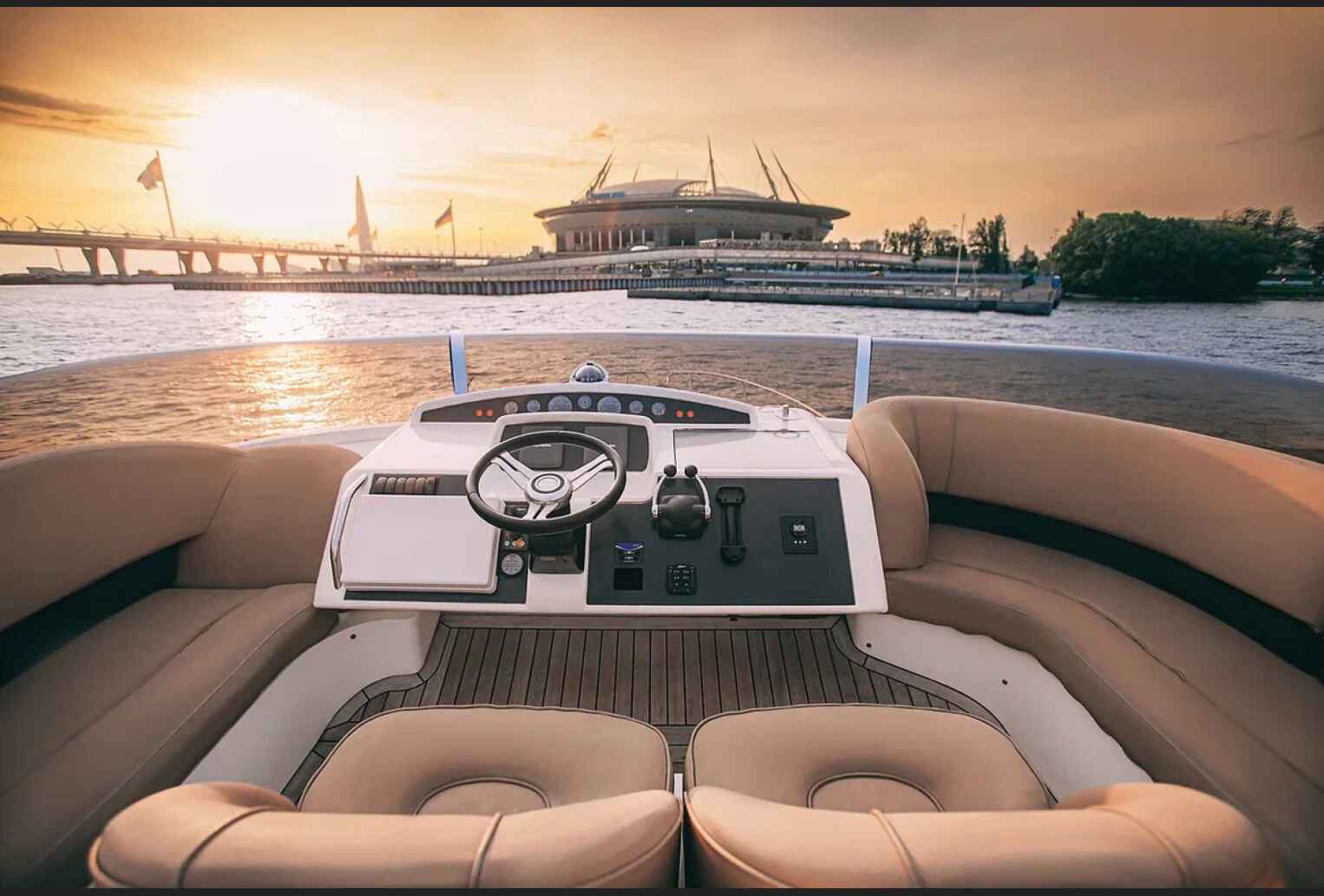 Аренда яхты Princess 58