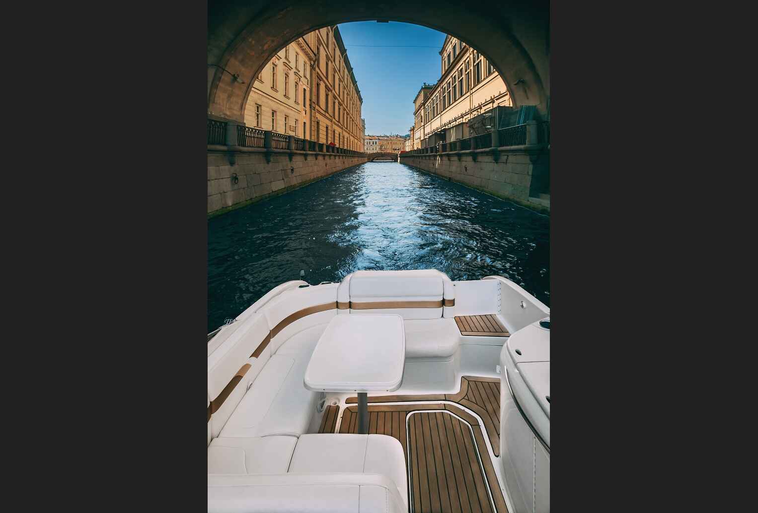 Аренда катера Formula 260SS "MAGNUM"