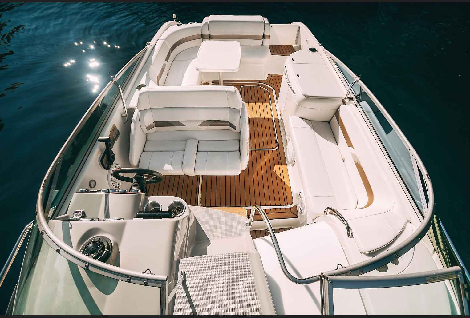 Аренда катера Formula 260SS "MAGNUM"