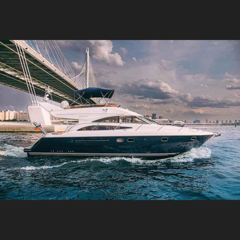 Аренда яхты Princess 50
